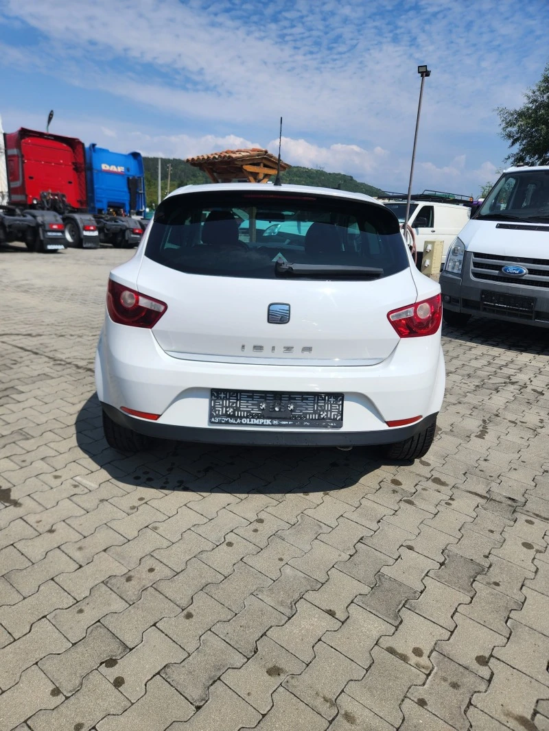 Seat Ibiza, снимка 10 - Автомобили и джипове - 42103831