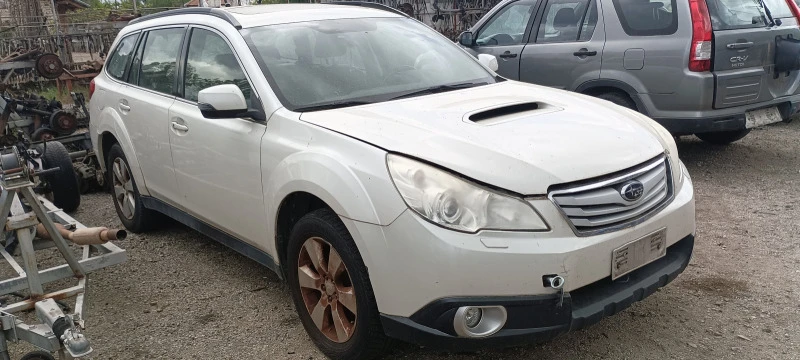 Subaru Outback, снимка 2 - Автомобили и джипове - 45456258