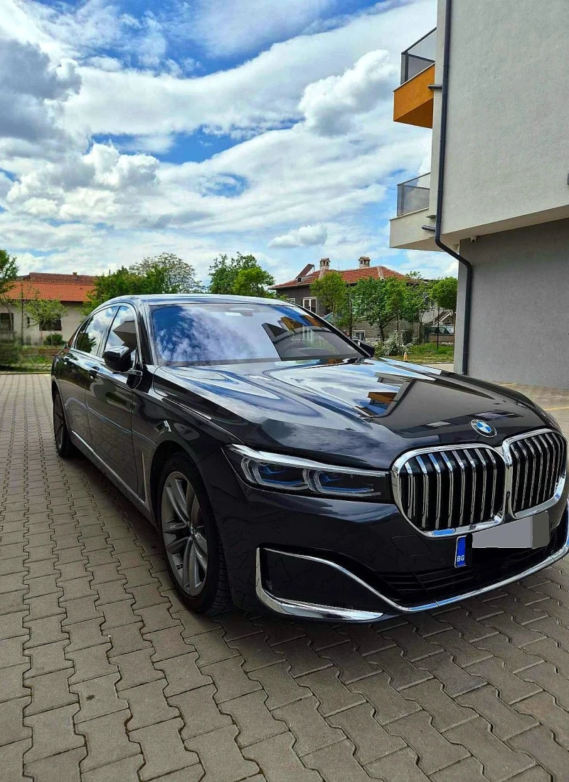 BMW 750, снимка 2 - Автомобили и джипове - 47200833