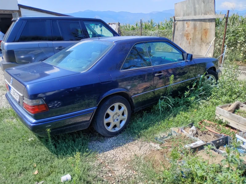 Mercedes-Benz 124, снимка 5 - Автомобили и джипове - 47000422