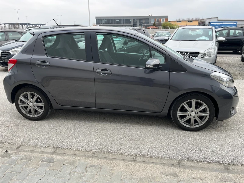 Toyota Yaris 1.4 D4D 90k.c, снимка 4 - Автомобили и джипове - 48406639