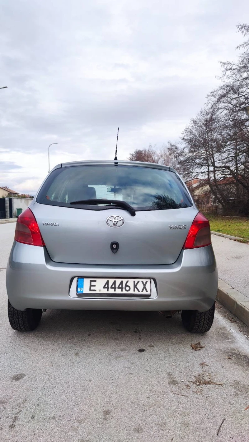 Toyota Yaris, снимка 8 - Автомобили и джипове - 48583775