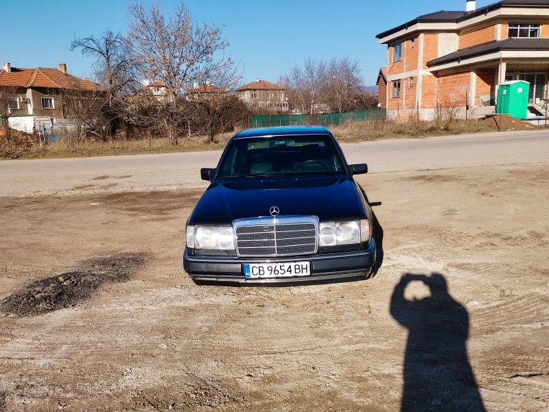 Mercedes-Benz 124, снимка 1 - Автомобили и джипове - 49065494