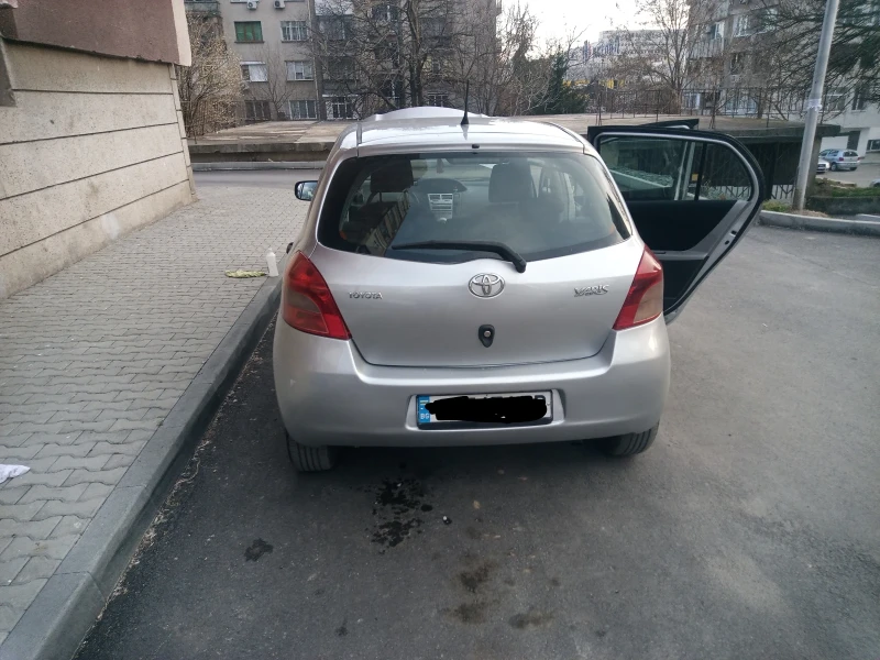 Toyota Yaris, снимка 3 - Автомобили и джипове - 49450123