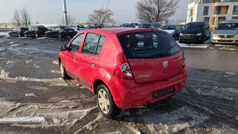 Dacia Sandero 1.4i, снимка 3 - Автомобили и джипове - 52239509