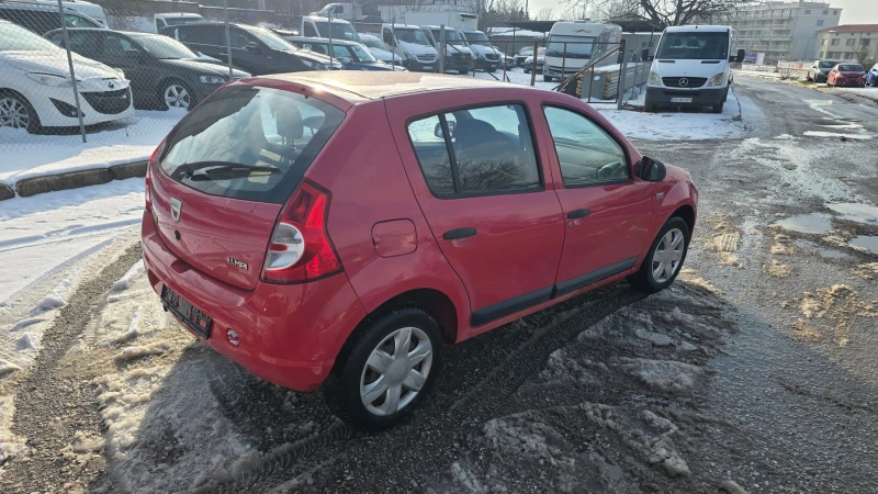 Dacia Sandero 1.4i, снимка 6 - Автомобили и джипове - 52239509