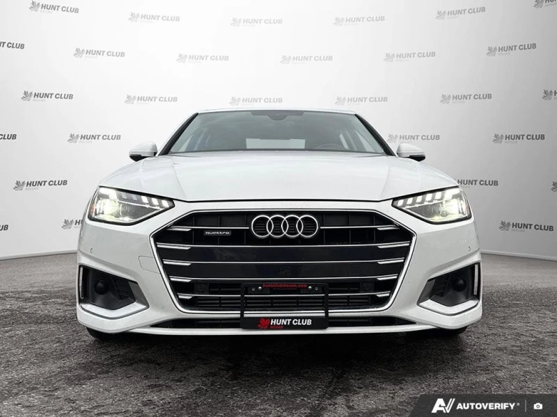 Audi A4 * Komfort * CARFAX * БЕЗ ПЪРВОНАЧАЛНА ВНОСКА, снимка 12 - Автомобили и джипове - 52842962