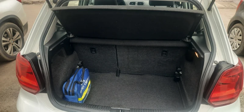 VW Polo 1, 4, снимка 11 - Автомобили и джипове - 53432644