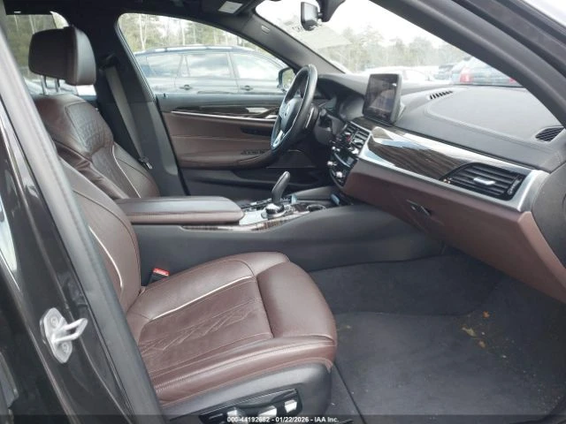 BMW 540 xDrive, снимка 9 - Автомобили и джипове - 53811577