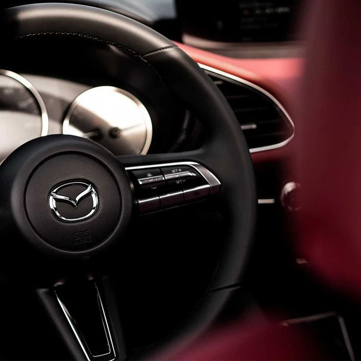 Mazda 3, снимка 5 - Автомобили и джипове - 54854202
