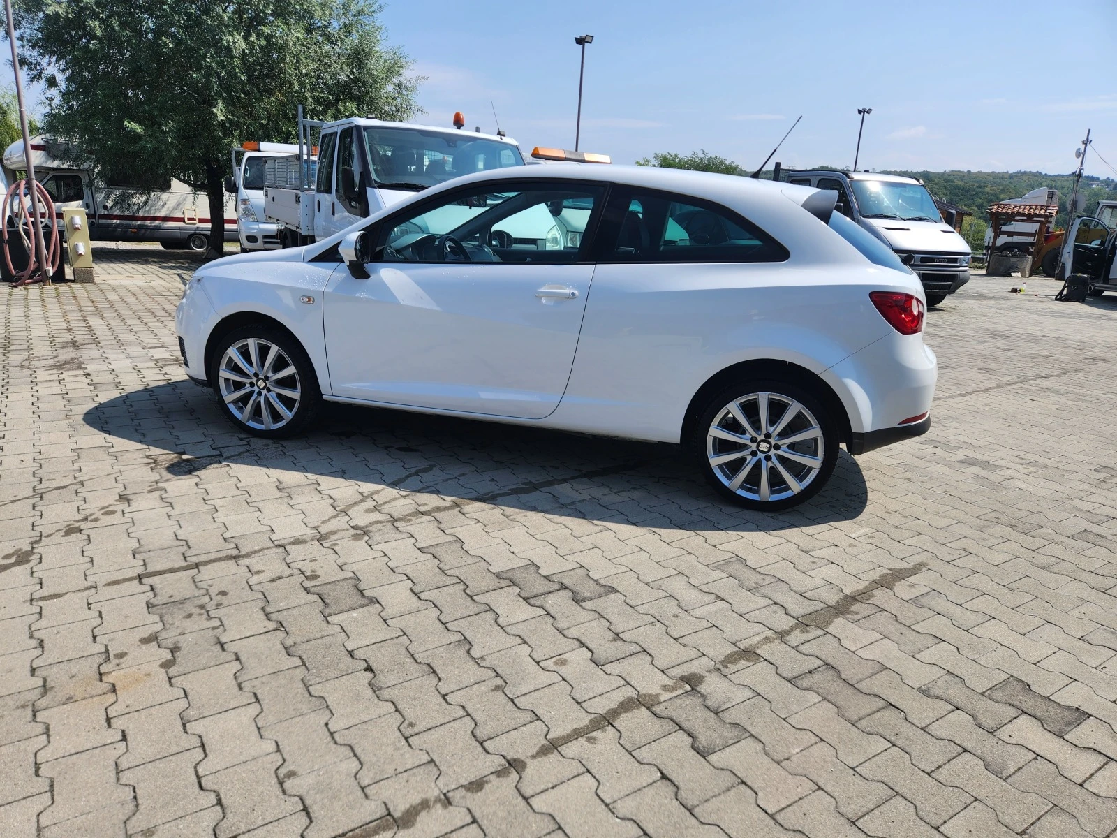 Seat Ibiza  - изображение 8