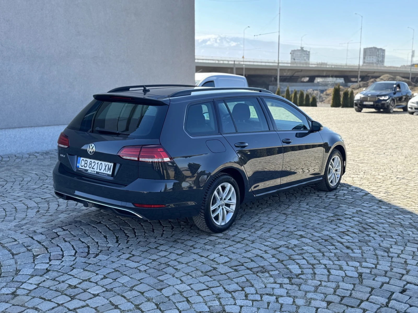 VW Golf Variant 2.0 TDI DSG ergoActive - изображение 4