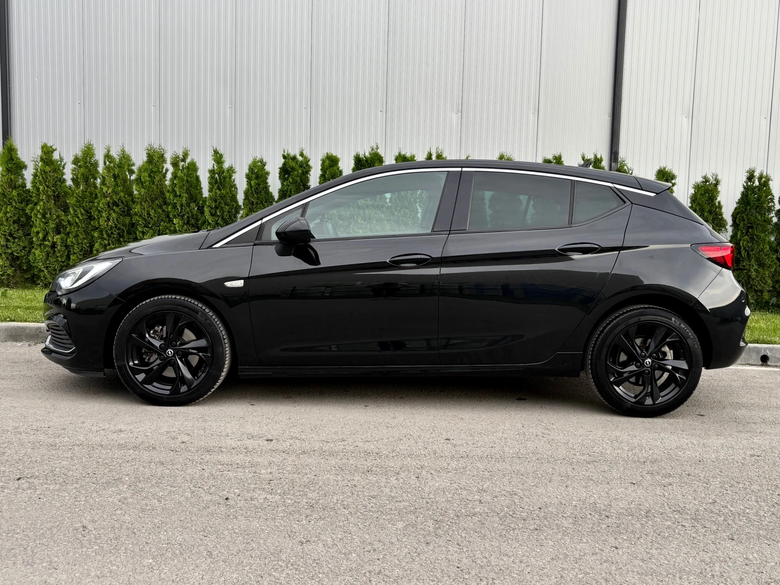 Opel Astra 2019.г/OPC LINE/FULL/LED/140 000 Хил.км/ - изображение 7