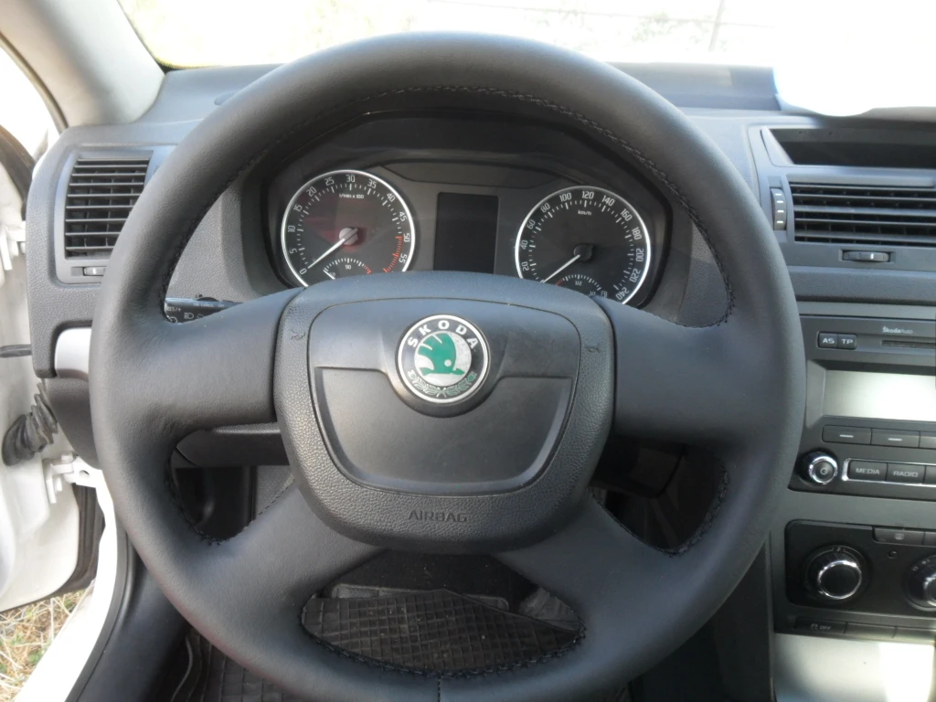 Skoda Octavia 1.6 тди - изображение 9