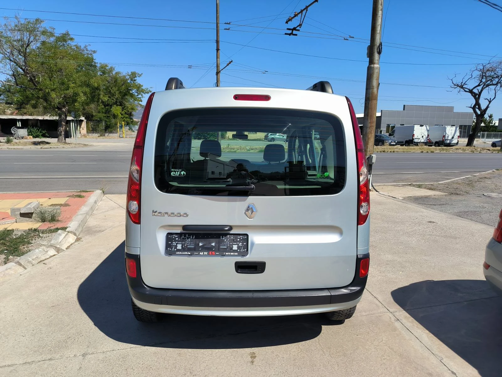 Renault Kangoo 1.5d-90k.s-Navi - изображение 6