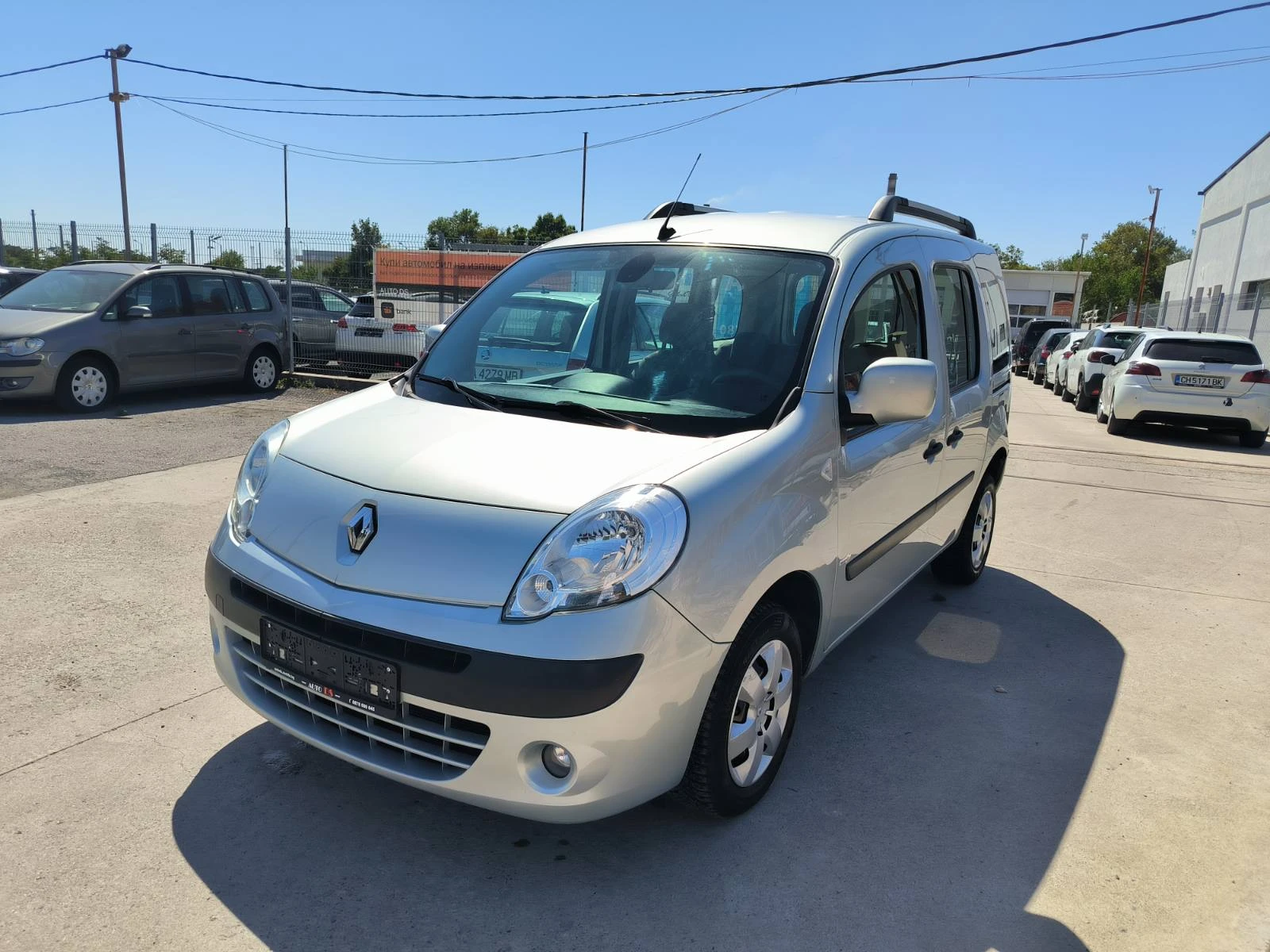 Renault Kangoo 1.5d-90k.s-Navi - изображение 2