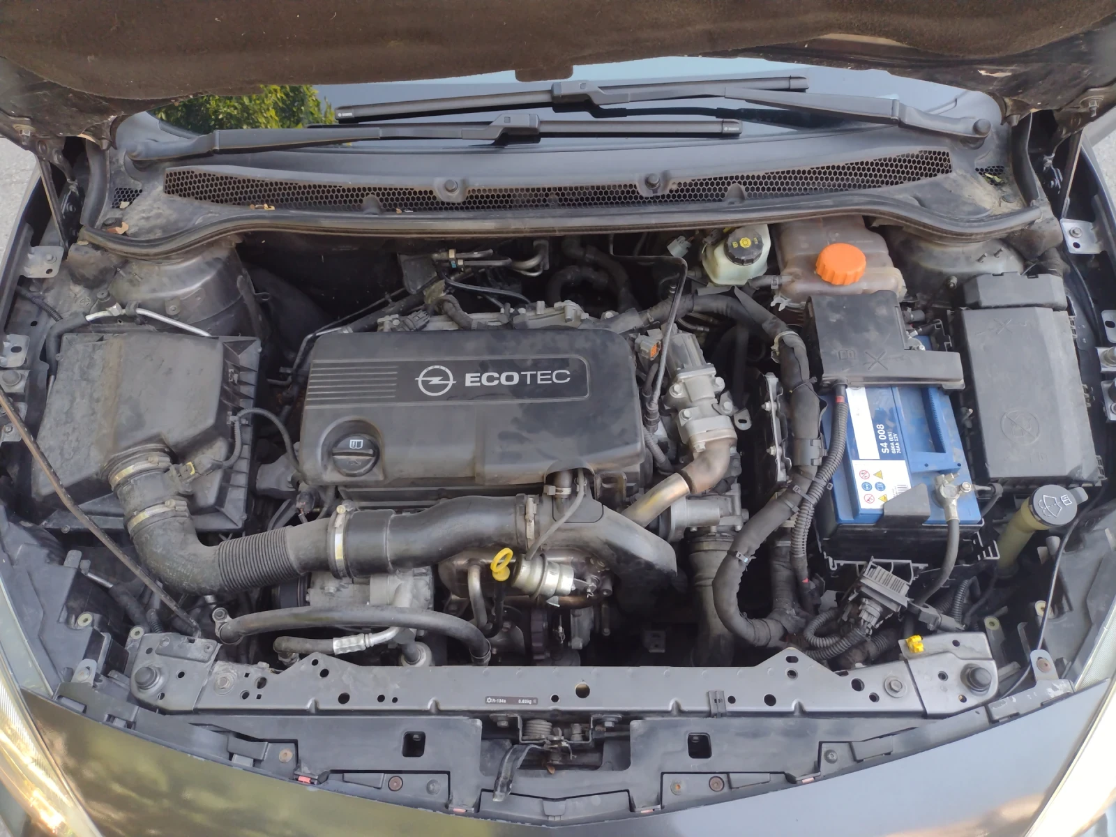 Opel Astra Sport tourer - изображение 8