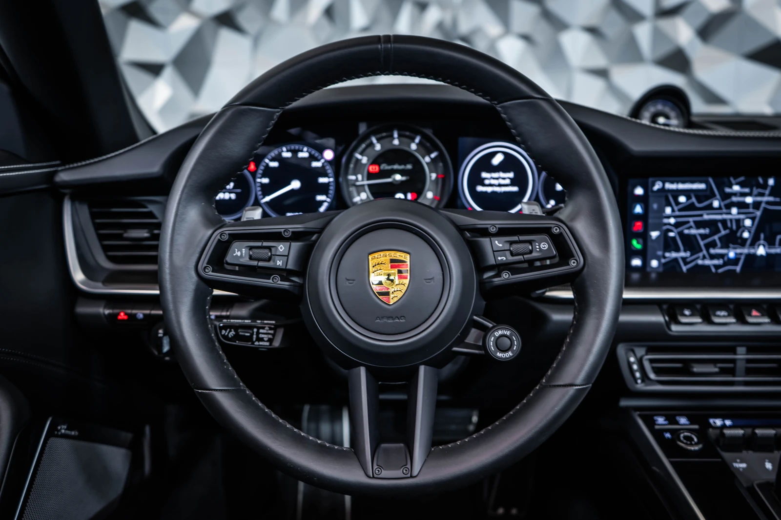Porsche 911 Turbo S Cabrio Akrap* Keramik* Lift* Matrix - изображение 9