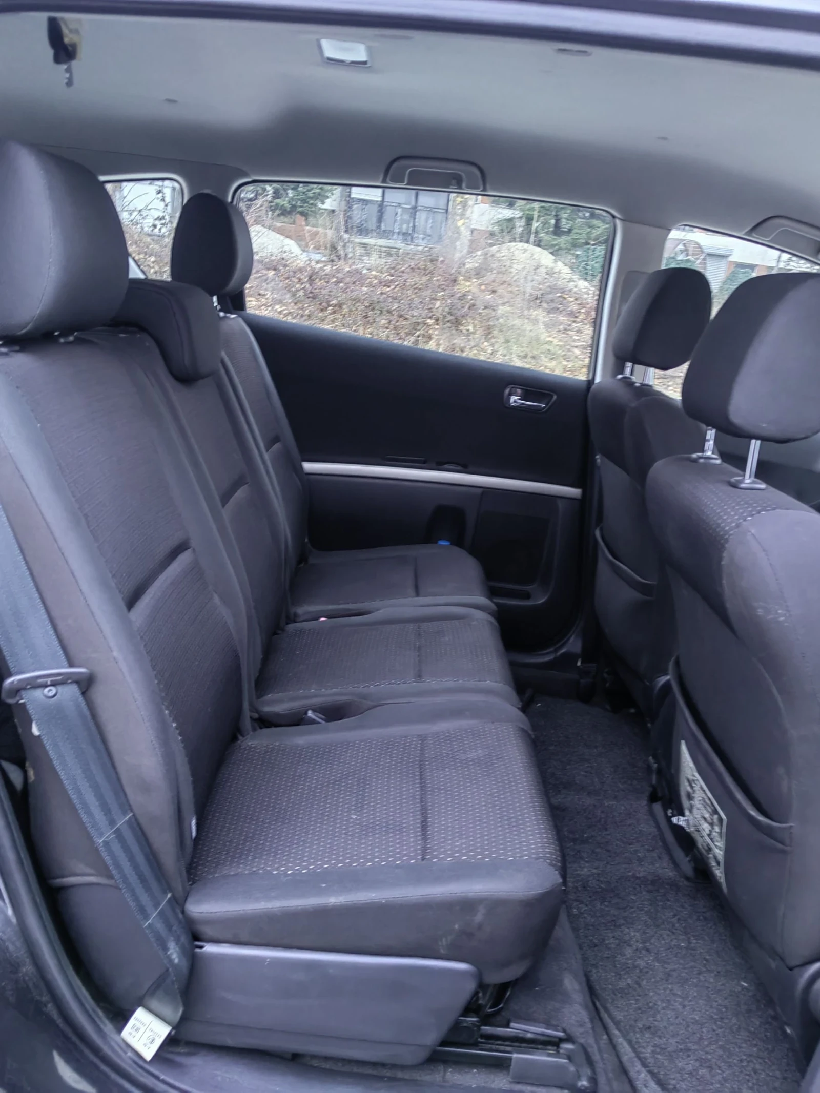 Toyota Corolla verso 2.2D4D  | Mobile.bg � ����������� 10