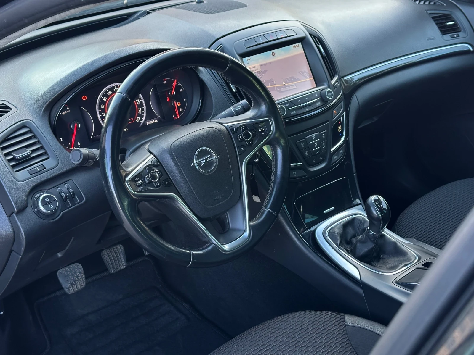 Opel Insignia A 2.0 CDTI | Cosmo | SEDAN | DIGITAL | NAVI - изображение 7