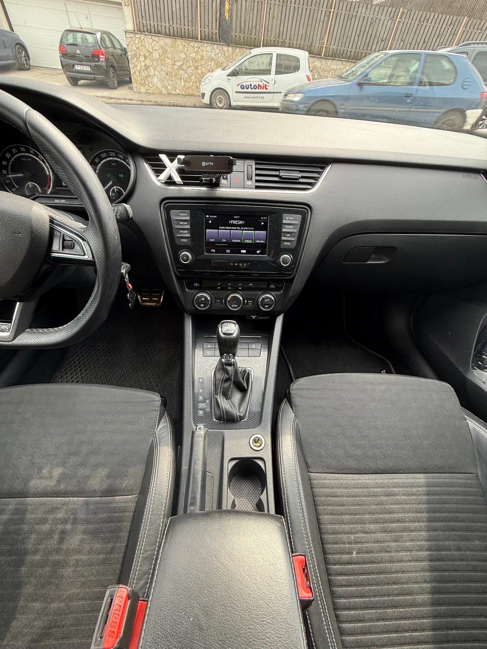 Skoda Octavia, снимка 12 - Автомобили и джипове - 53925305