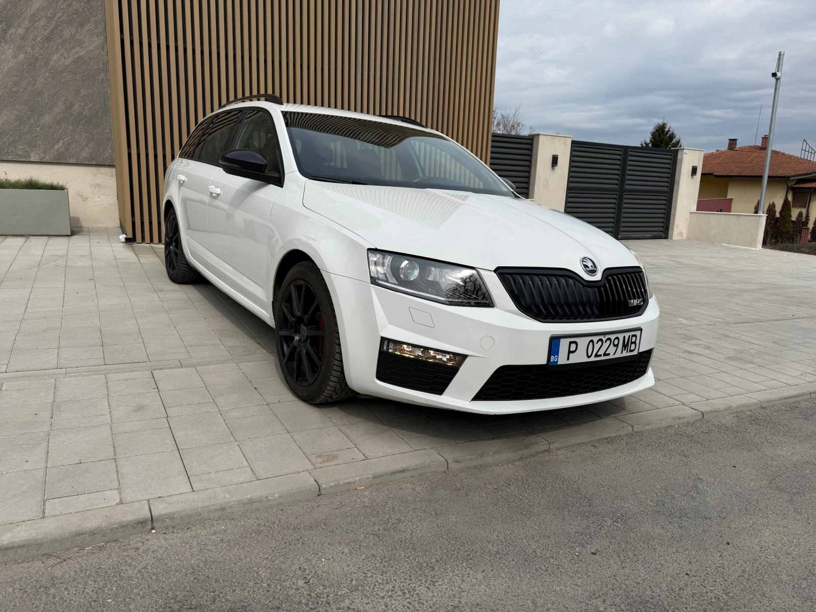 Skoda Octavia, снимка 5 - Автомобили и джипове - 53925305