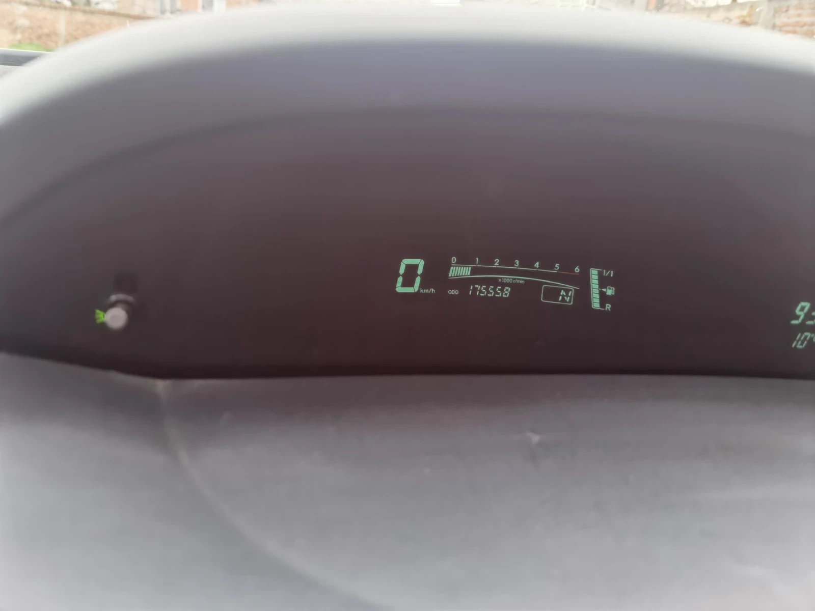 Toyota Yaris, снимка 17 - Автомобили и джипове - 54061711