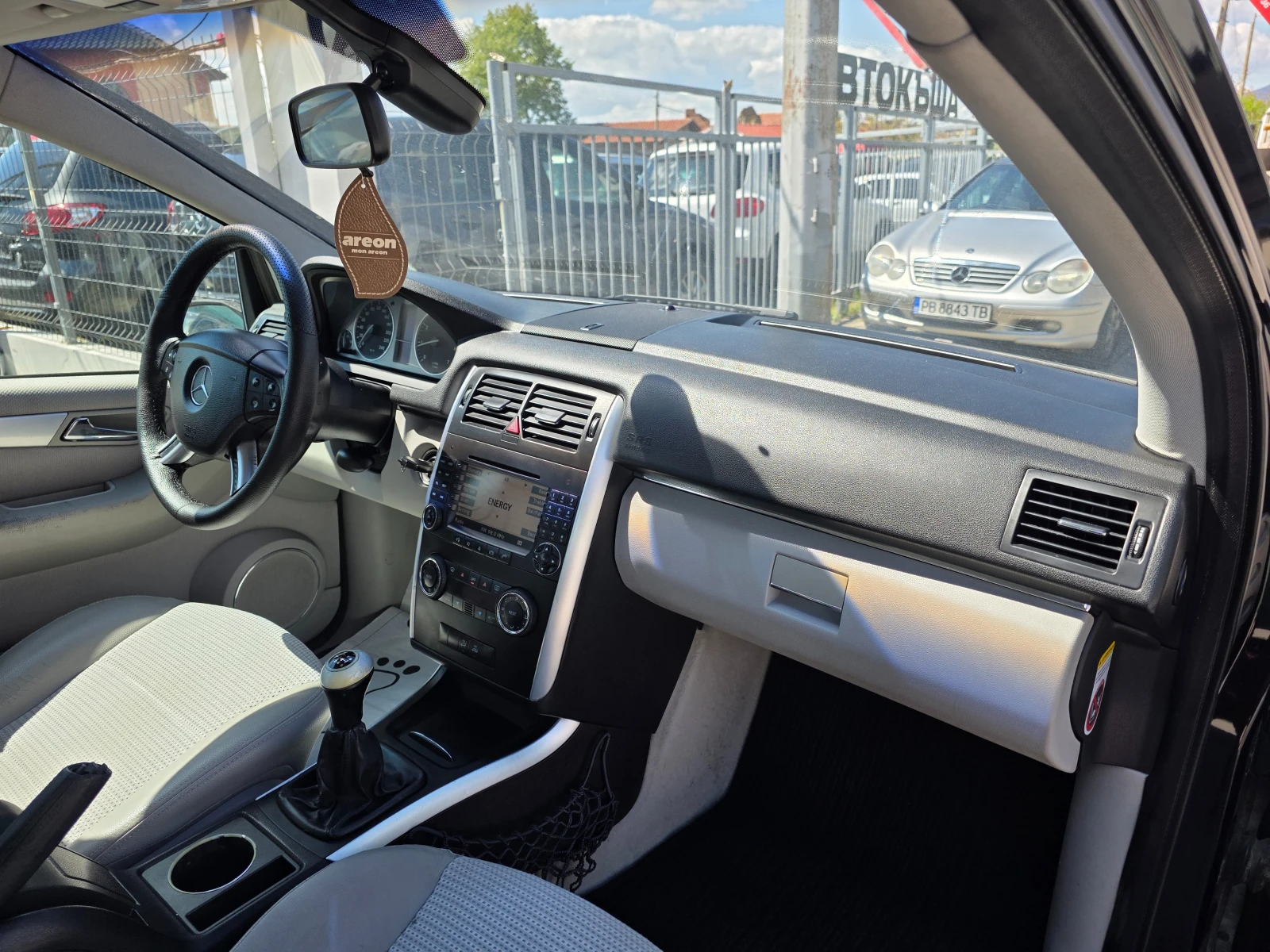 Mercedes-Benz B 200 2.0 GPL NAVI НАПЪЛНО ОБСЛУЖЕН , снимка 15 - Автомобили и джипове - 54205548
