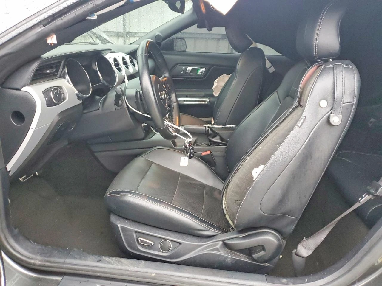 Ford Mustang GT, снимка 7 - Автомобили и джипове - 54247434