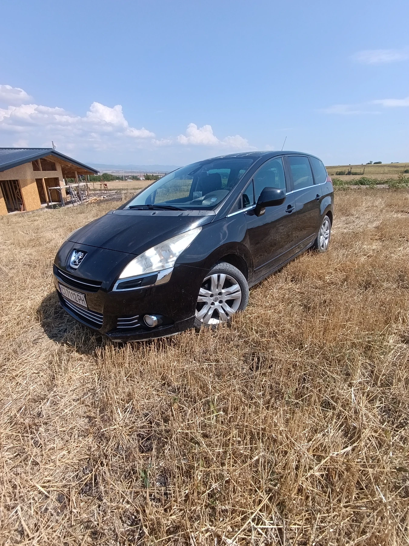 Peugeot 5008, снимка 3 - Автомобили и джипове - 54385991