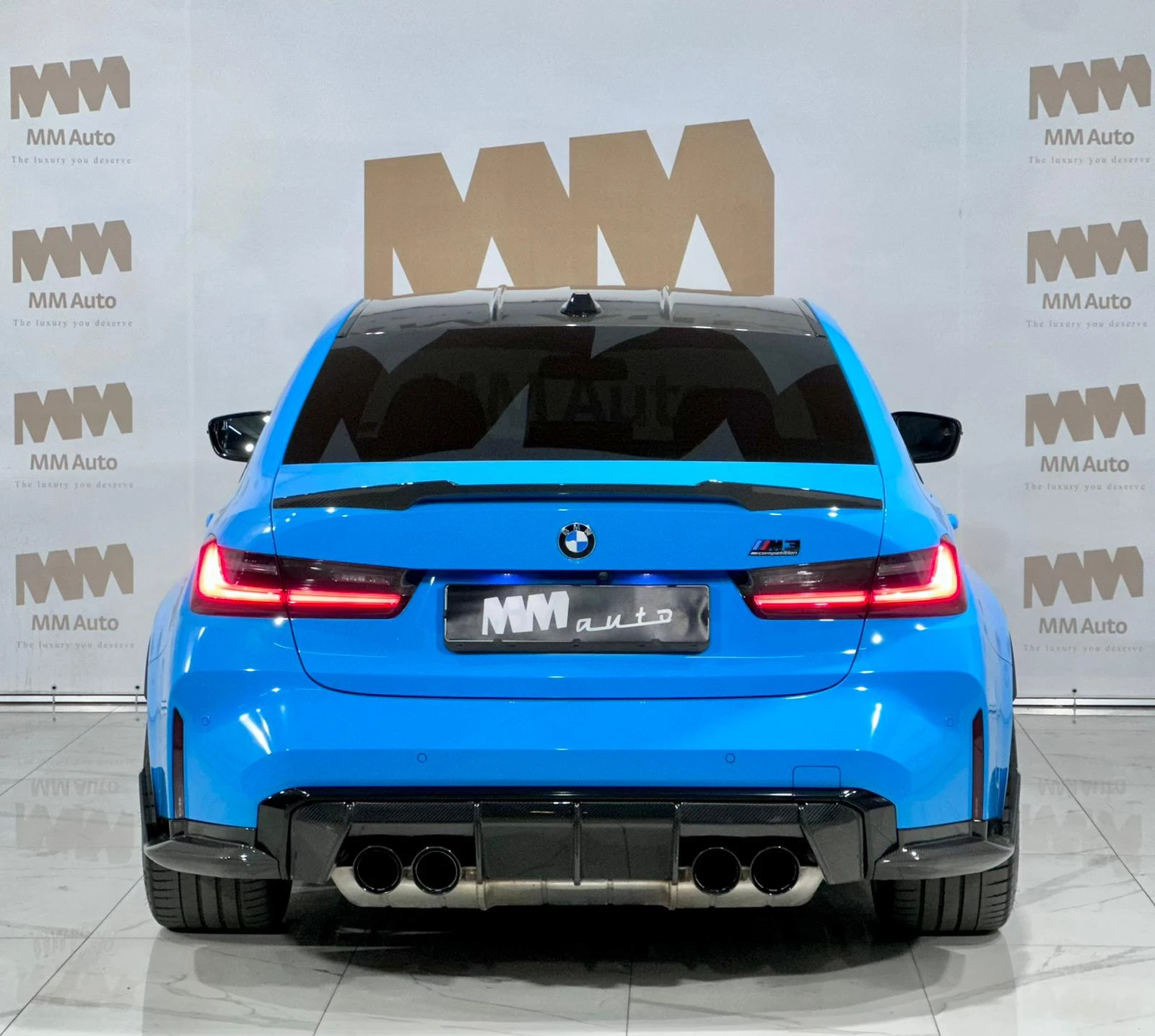 BMW M3 Comp. xDrive* Full Carbon* HuD* Vent* PPF* Гаранци, снимка 5 - Автомобили и джипове - 54601578