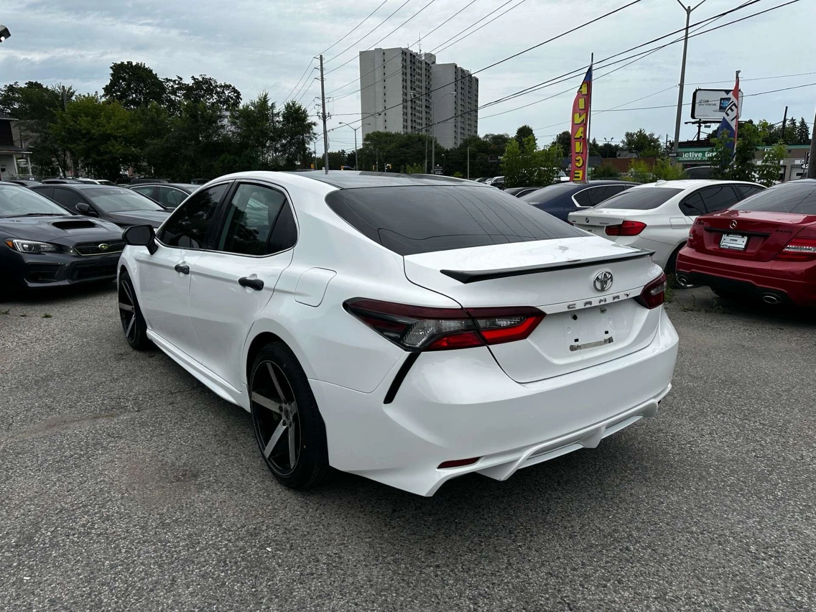 Toyota Camry SE | КОЖА, ЦЕНА ДО БГ, снимка 4 - Автомобили и джипове - 54831028