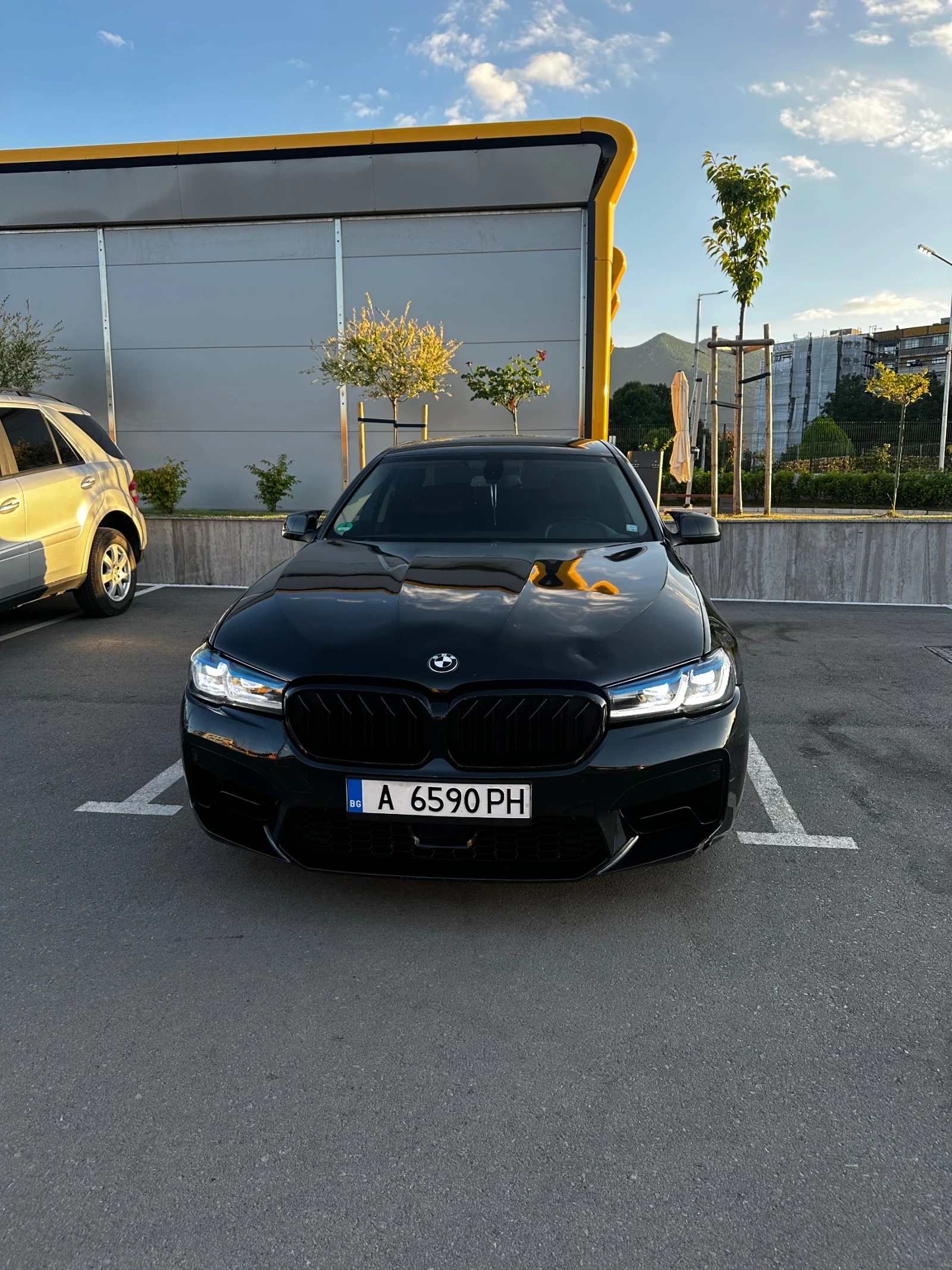 BMW 530 xDrive 3.0D 258 к.с., снимка 3 - Автомобили и джипове - 55027392