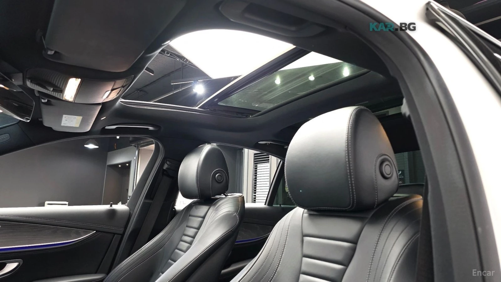Mercedes-Benz E 350 4MATIC/AMG-LINE/DRIVE-ASSISTS/BURMESTER/SUNROOF, снимка 14 - Автомобили и джипове - 55294298