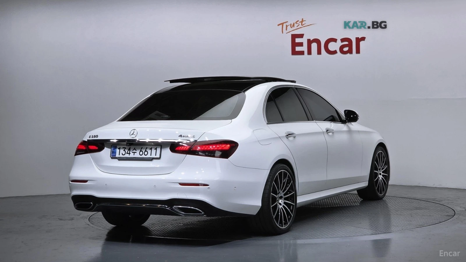 Mercedes-Benz E 350 4MATIC/AMG-LINE/DRIVE-ASSISTS/BURMESTER/SUNROOF, снимка 3 - Автомобили и джипове - 55294298