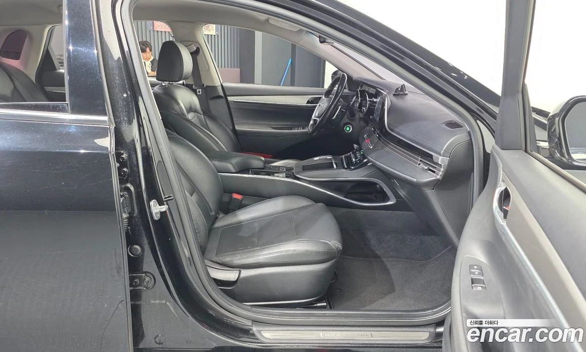 Hyundai Grandeur 3.0 LPi Rent Car Modern, снимка 11 - Автомобили и джипове - 56024658