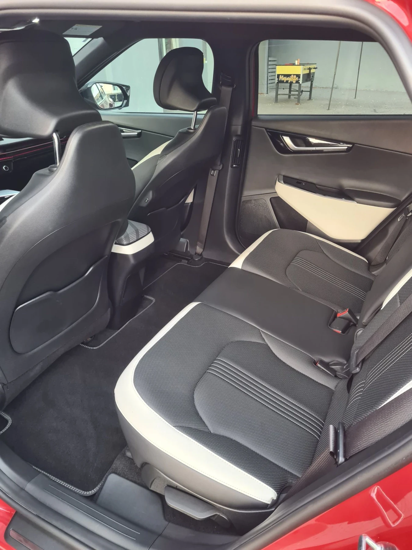 Kia EV6 GT- line 77.4kw 325�.� | Mobile.bg � ����������� 11