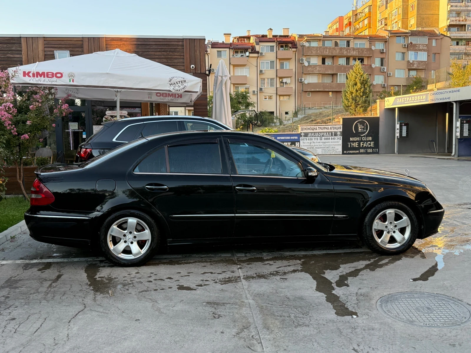 Mercedes-Benz E 280, снимка 2 - Автомобили и джипове - 56198385