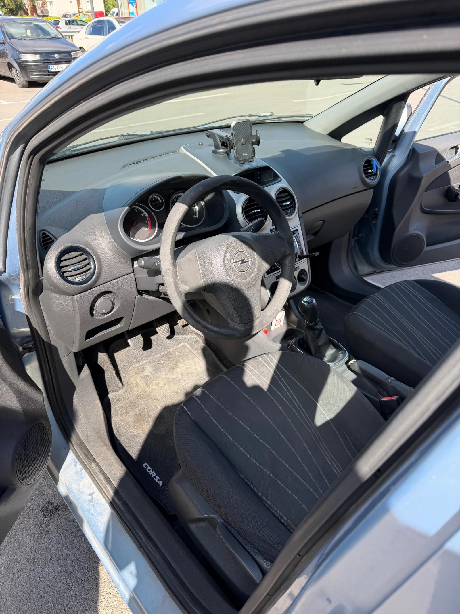 Opel Corsa, снимка 11 - Автомобили и джипове - 56664839