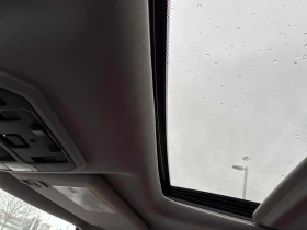 Toyota Sequoia 4WD  CARFAX, снимка 14