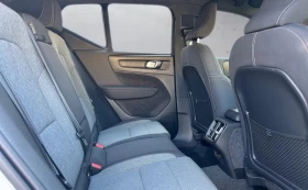 Volvo XC40 PLUS-BRIGHT B3/163HP/2WD/DIGITAL/MEMO/KLESS/628f - 86399 лв. - 21106719 15