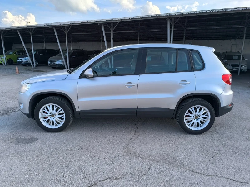 VW Tiguan 2.0 TDI 4x4 , снимка 9 - Автомобили и джипове - 47299766