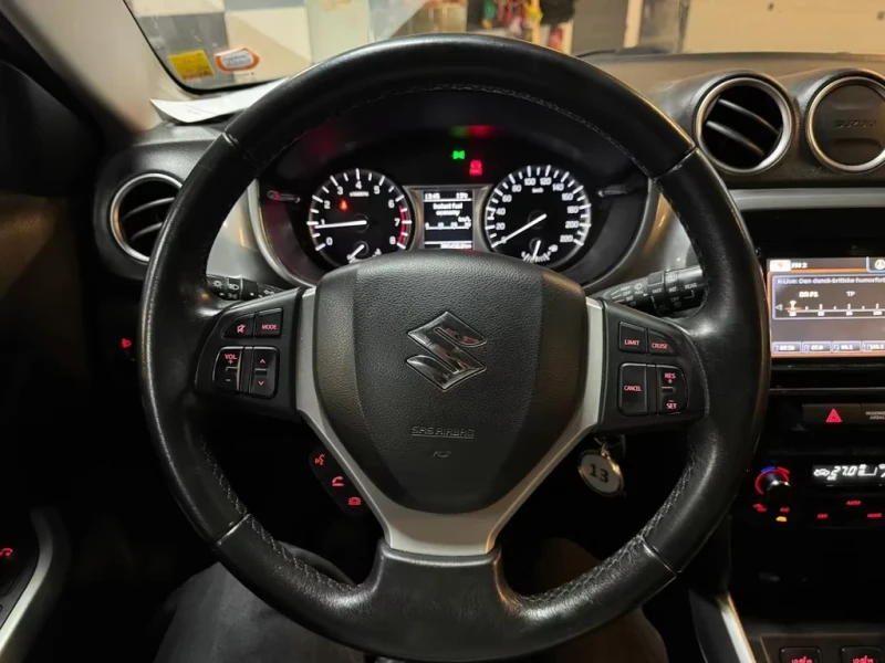 Suzuki Vitara 1.6b Comfort 120ps, снимка 9 - Автомобили и джипове - 52745926