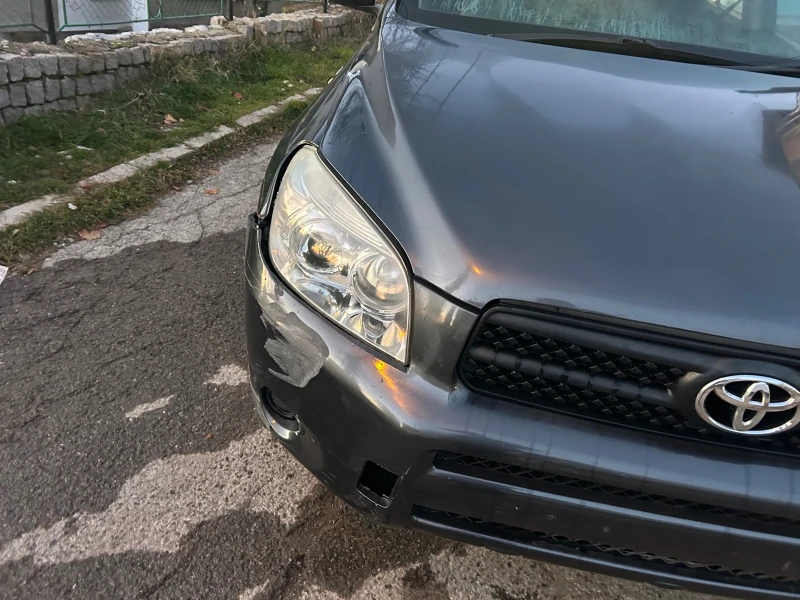 Toyota Rav4 2.2 136кс НА ЧАСТИ здрав мотор !, снимка 3 - Автомобили и джипове - 52944133