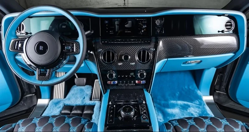 Rolls-Royce Cullinan BLACK BADGE , снимка 4 - Автомобили и джипове - 53725077