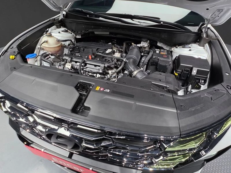 Hyundai Tucson Gasoline 1.6 Turbo 2WD| 177к.с.| ВКЛ.ТЕХНОТЕСТ, снимка 6 - Автомобили и джипове - 55430377