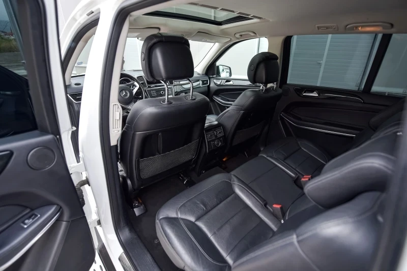 Mercedes-Benz GLS, снимка 11 - Автомобили и джипове - 56623220