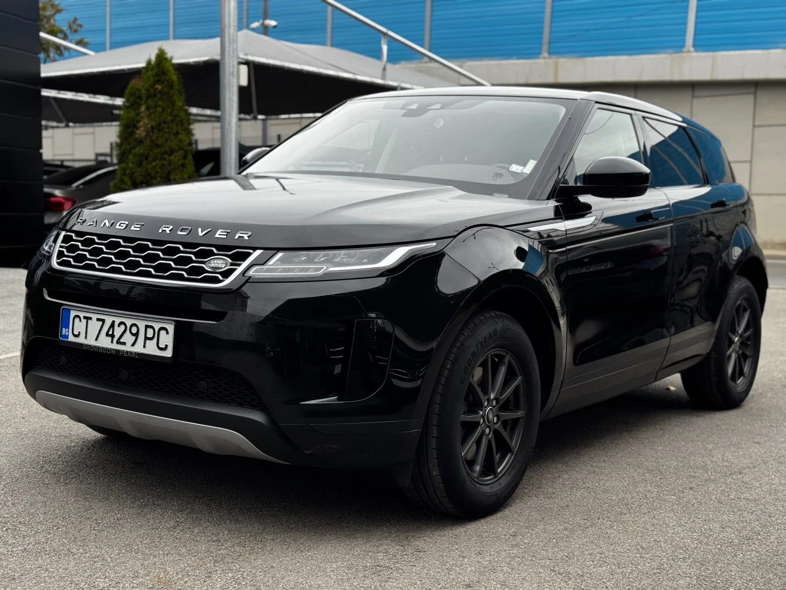 Land Rover Range Rover Evoque Facelift 2.0d AWD Santorini Black, снимка 1