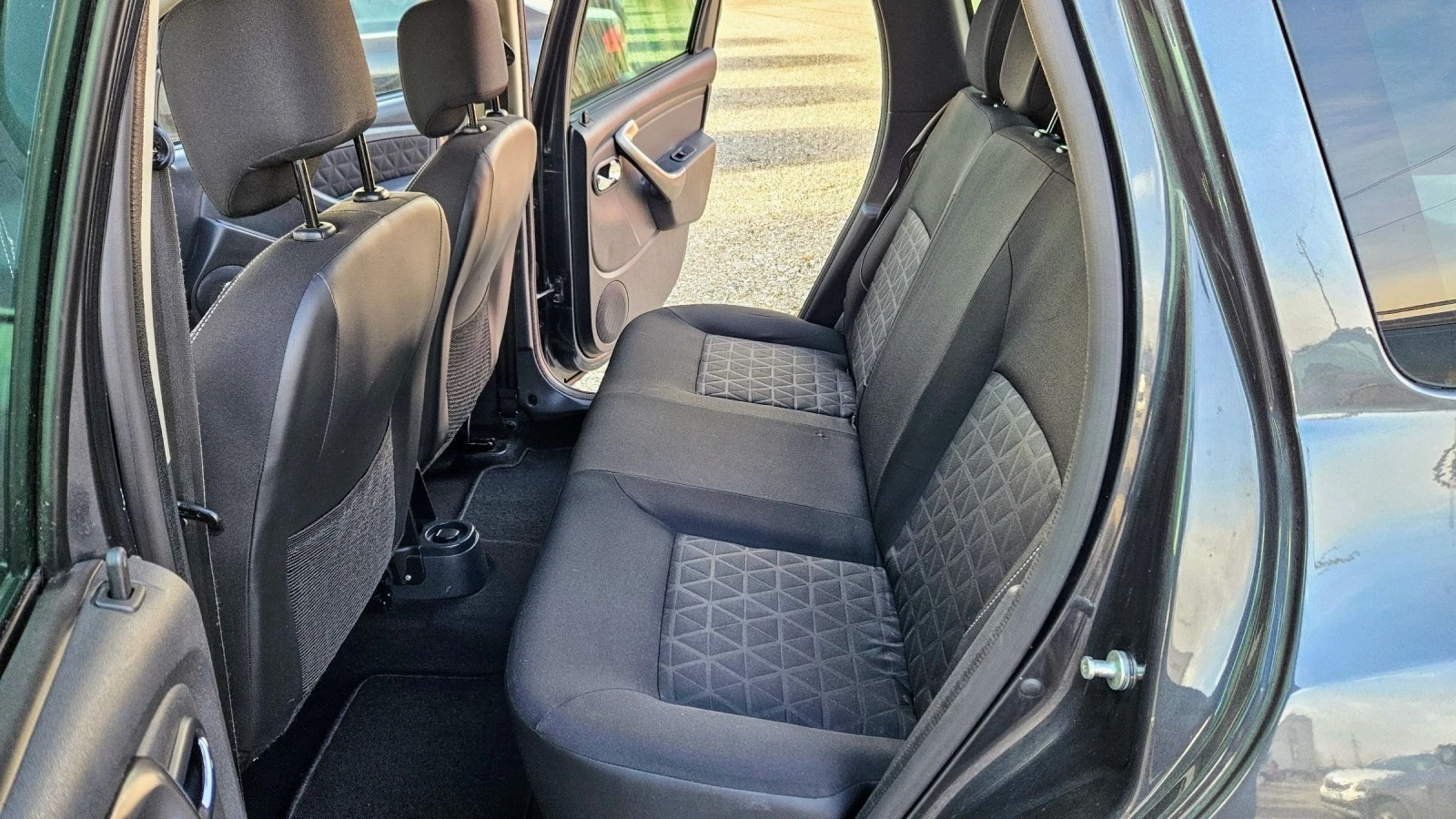 Dacia Duster 1.6-105ks-euro5B-4x4 | Mobile.bg   14