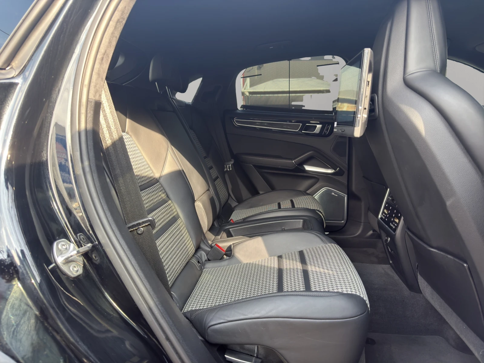 Porsche Cayenne Turbo Coupe | Mobile.bg   11